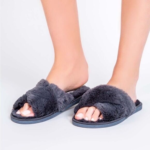 PJ Salvage Slipper Slides NEW Soft Faux Fur Grey Black Size XL 11/12 - Picture 1 of 3